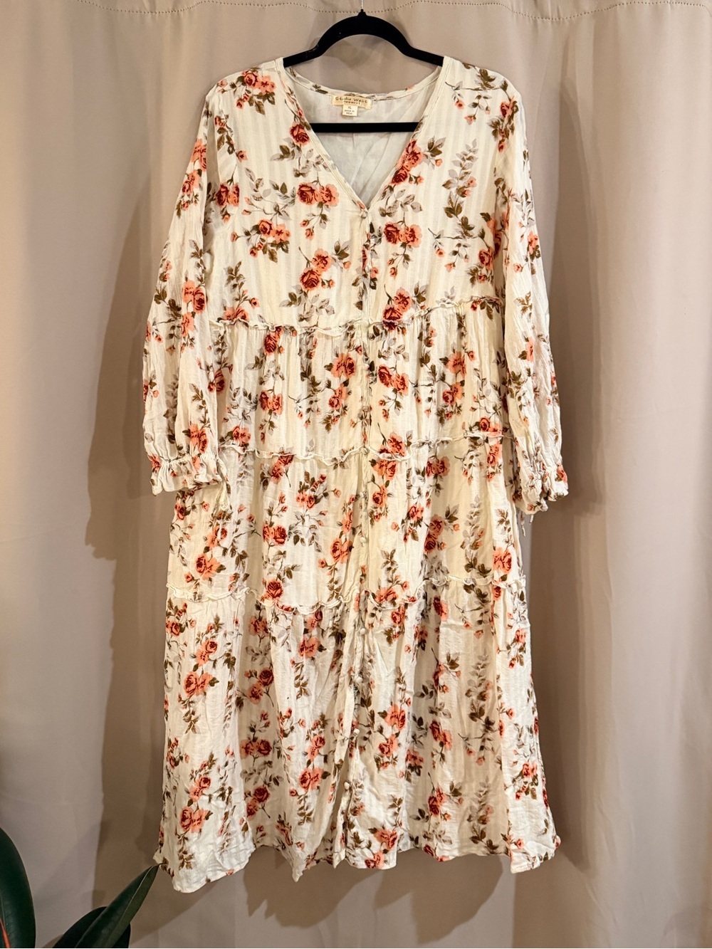 Studio West  Tiered V-Neck Women's Dress in Cream with Orange Rose Print